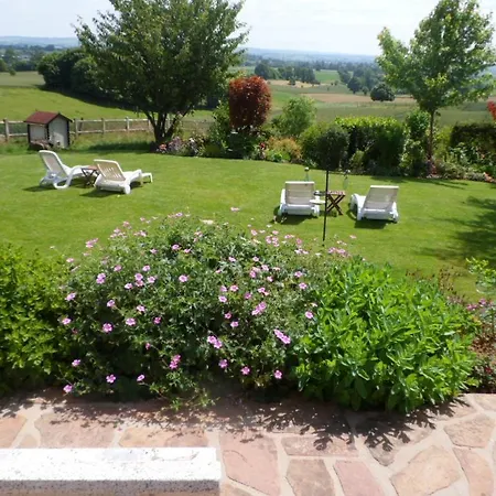 Bed & Breakfast La Chaumiere Des Brules Avranches
